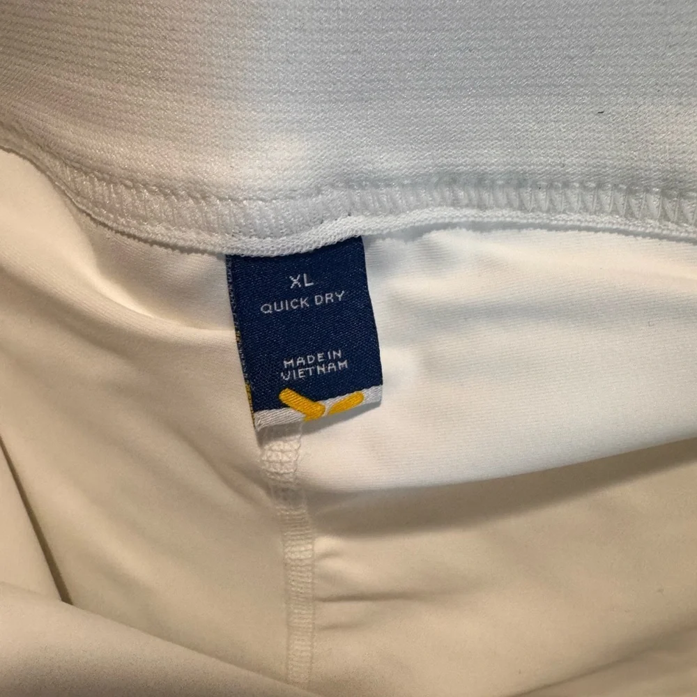 Old Navy White Pleated Mini Skort - Picture 2 of 2